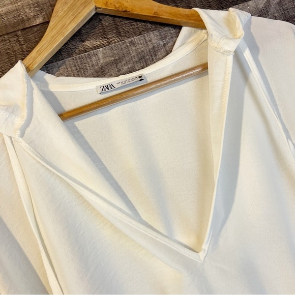 Zara White Sheer Hooded Crop Top M Minimalist Balletcore - Picture 5 of 5